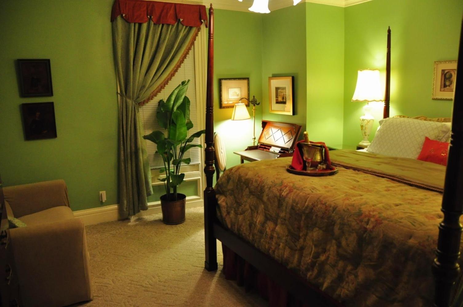 Arbor View House Bed And Breakfast East Marion Екстериор снимка