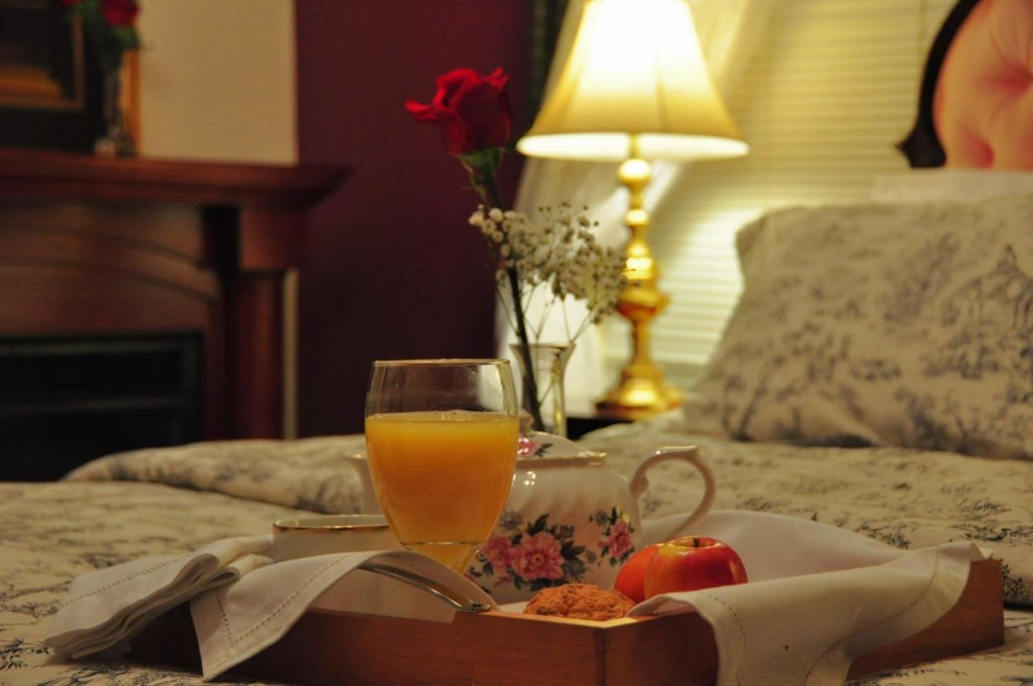 Arbor View House Bed And Breakfast East Marion Екстериор снимка