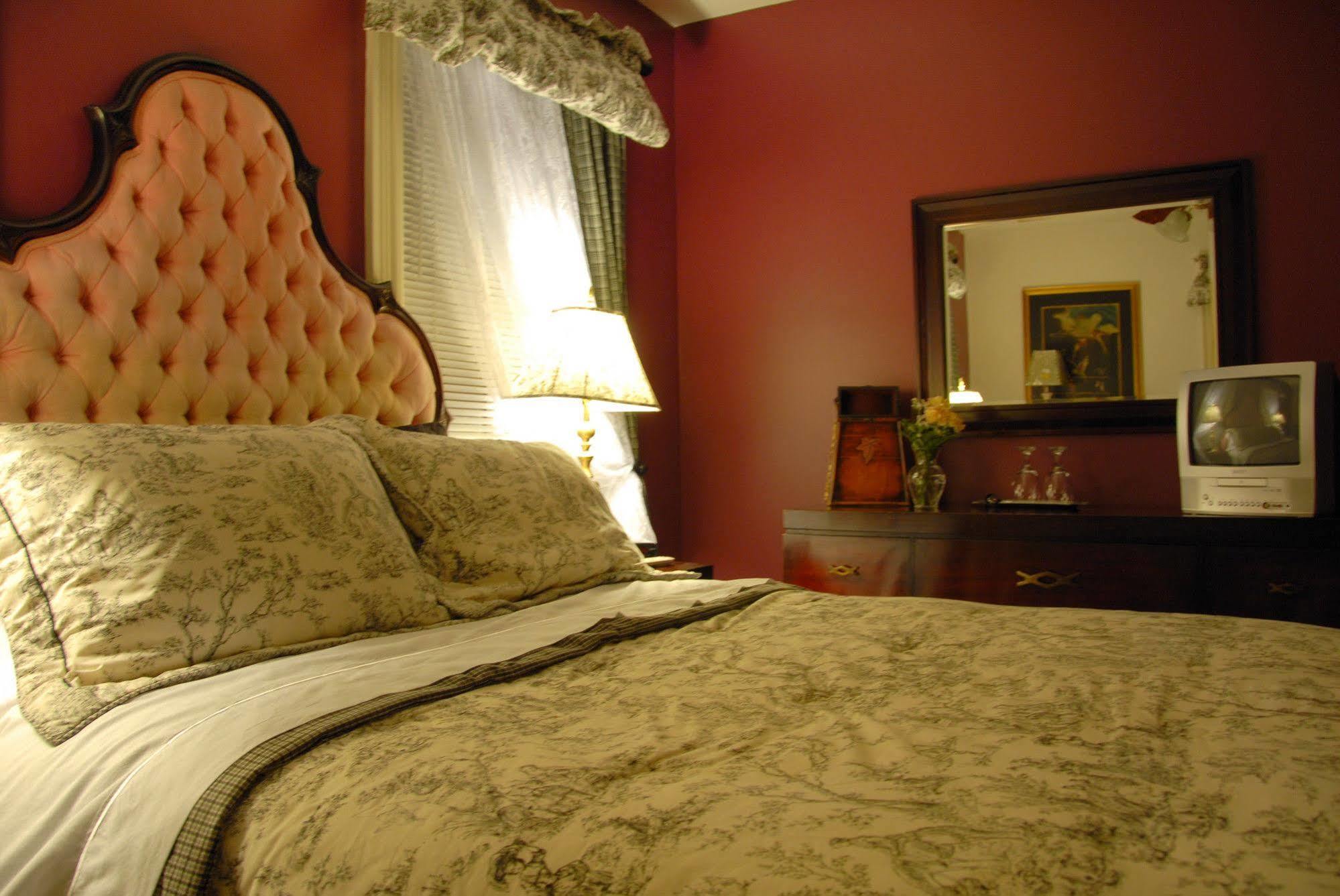 Arbor View House Bed And Breakfast East Marion Екстериор снимка